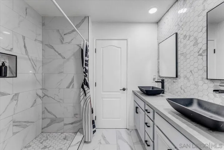 76 Via Sovana, Santee, California 92071