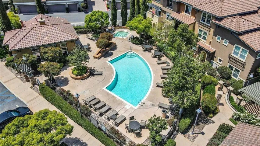 76 Via Sovana, Santee, California 92071