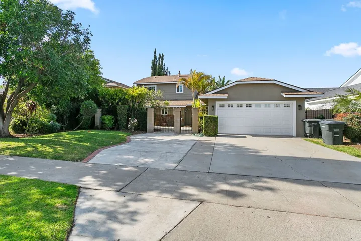 Welcome to 1241 W. Walnut, a short walk to Chapman University and Old Towne Orange.