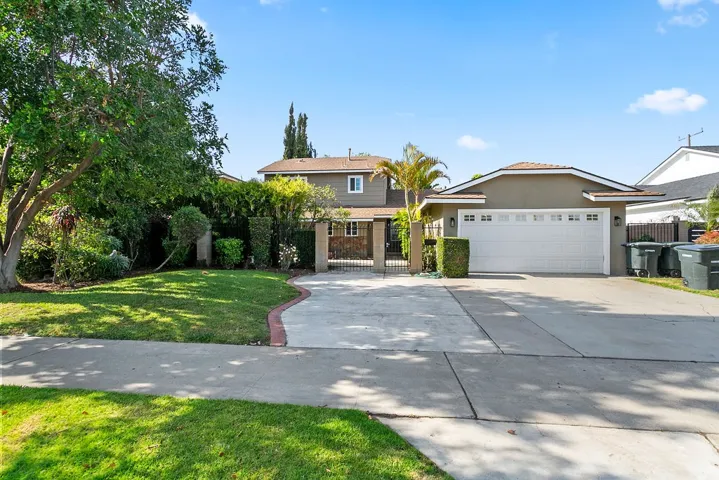 Extra large driveway for many cars.