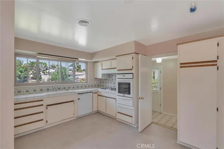 11012 Garden Grove Avenue, Porter Ranch, California 91326