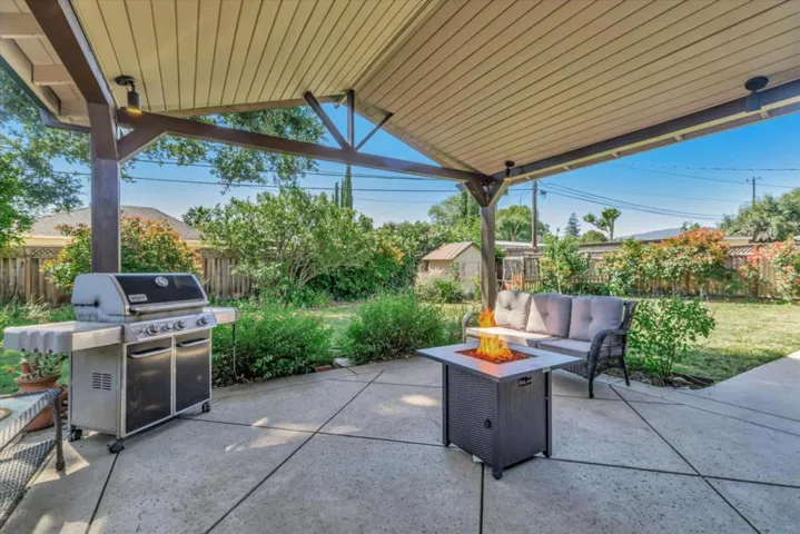 12500 Paseo Cerro, Saratoga, California 95070