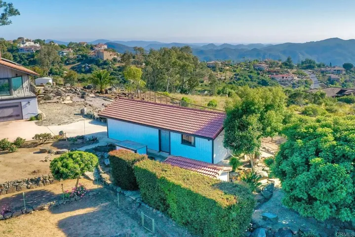 9614 Meadow Mesa Drive, Escondido, California 92026