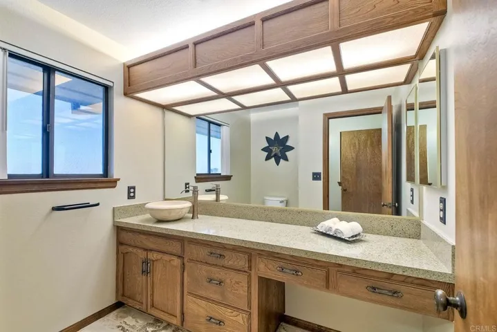 9614 Meadow Mesa Drive, Escondido, California 92026