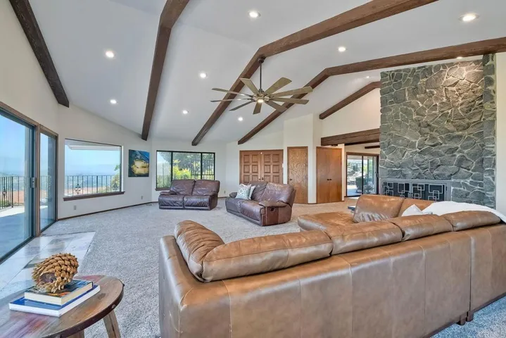 9614 Meadow Mesa Drive, Escondido, California 92026