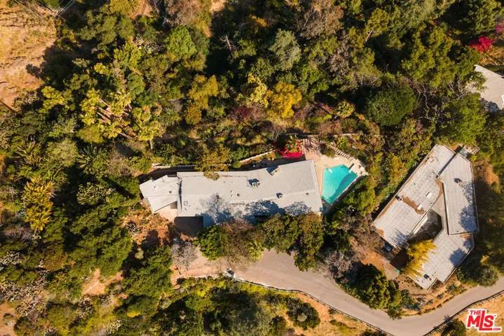 5835 Green Oak Drive, Los Angeles, California 90068