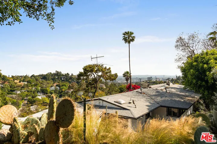 5835 Green Oak Drive, Los Angeles, California 90068