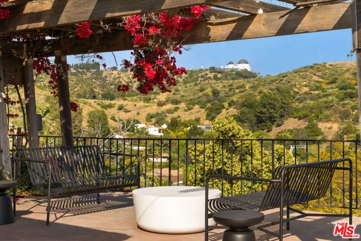 5835 Green Oak Drive, Los Angeles, California 90068
