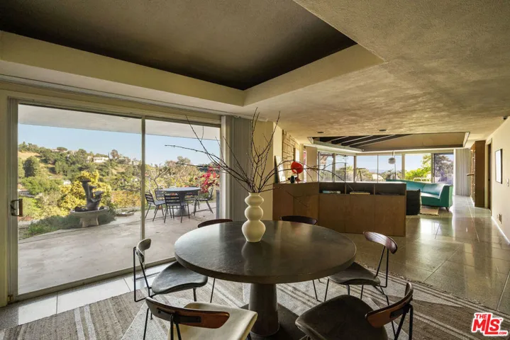 5835 Green Oak Drive, Los Angeles, California 90068
