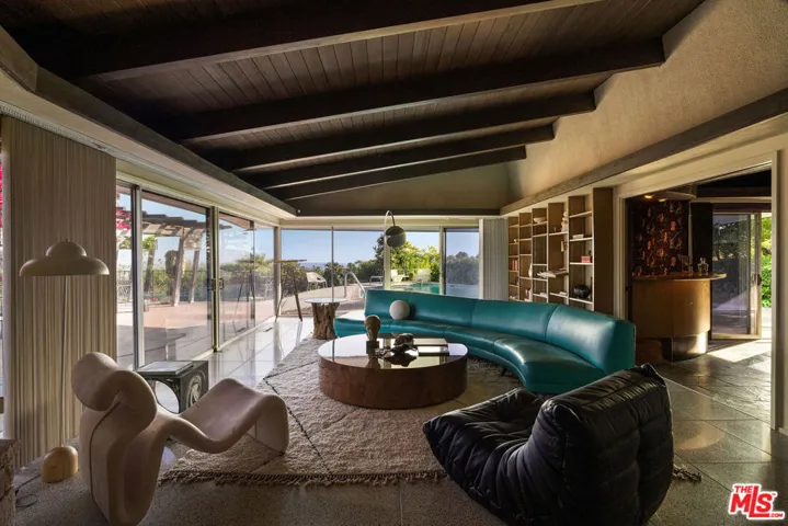 5835 Green Oak Drive, Los Angeles, California 90068