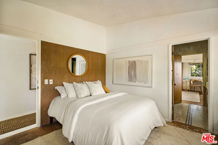 5835 Green Oak Drive, Los Angeles, California 90068