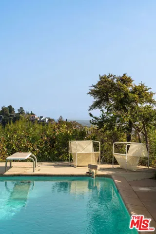 5835 Green Oak Drive, Los Angeles, California 90068