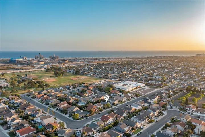 8842 Dorsett Drive, Huntington Beach, California 92646