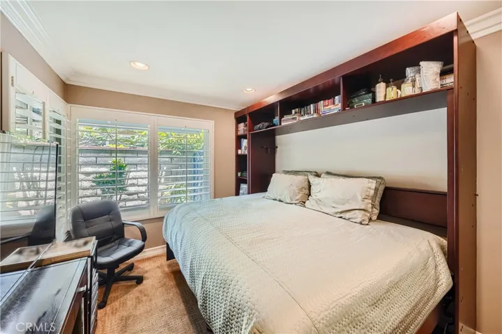 8842 Dorsett Drive, Huntington Beach, California 92646