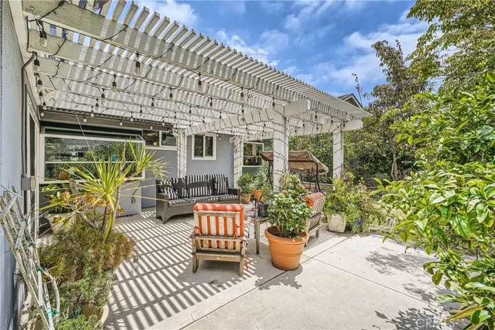 8842 Dorsett Drive, Huntington Beach, California 92646