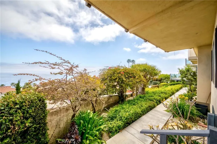 30526 Rhone Drive, Rancho Palos Verdes, California 90275