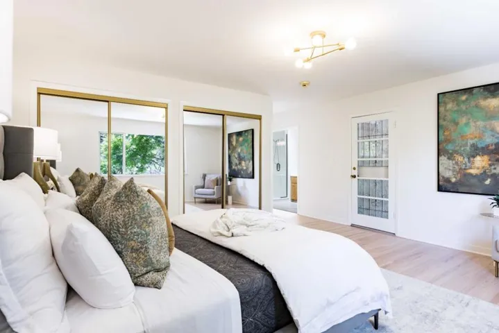 1395 Montclaire Way, Los Altos, California 94024