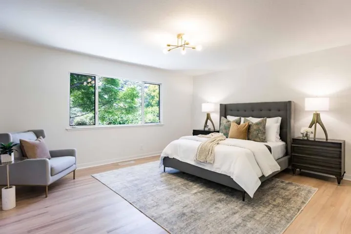 1395 Montclaire Way, Los Altos, California 94024