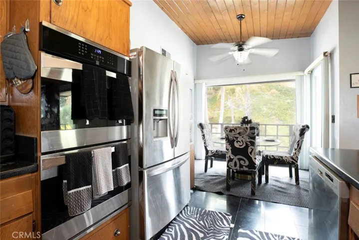 22061 Londelius Street, West Hills, California 91304