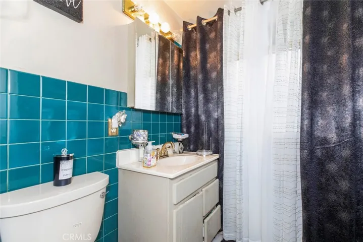 22061 Londelius Street, West Hills, California 91304