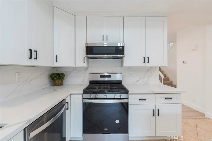 571 Springbrook N 25, Irvine, California 92614