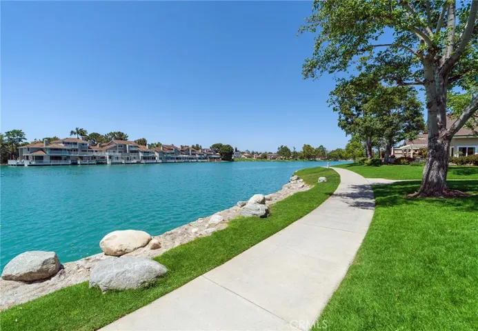 571 Springbrook N 25, Irvine, California 92614