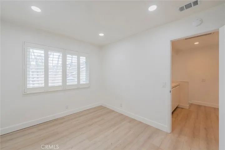 571 Springbrook N 25, Irvine, California 92614