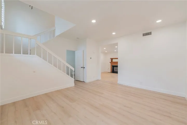 571 Springbrook N 25, Irvine, California 92614