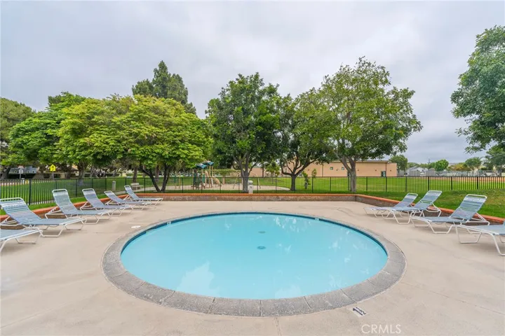 571 Springbrook N 25, Irvine, California 92614