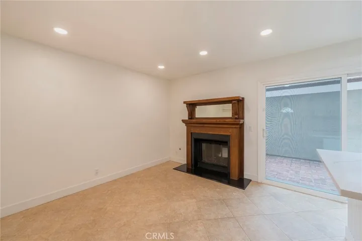 571 Springbrook N 25, Irvine, California 92614