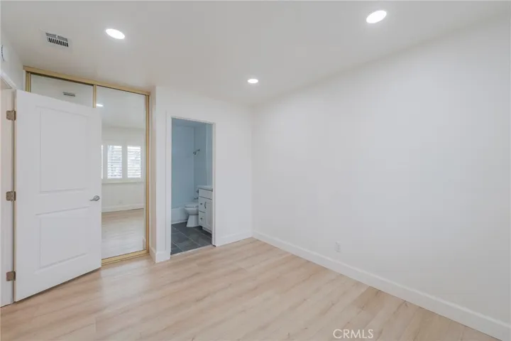 571 Springbrook N 25, Irvine, California 92614