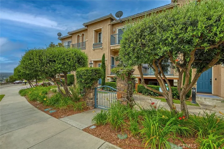 2680 E Panorama Drive, Long Beach, California 90755