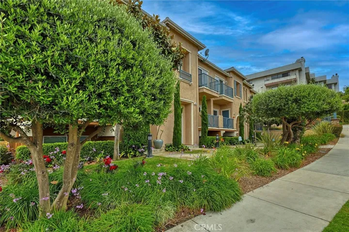 2680 E Panorama Drive, Long Beach, California 90755
