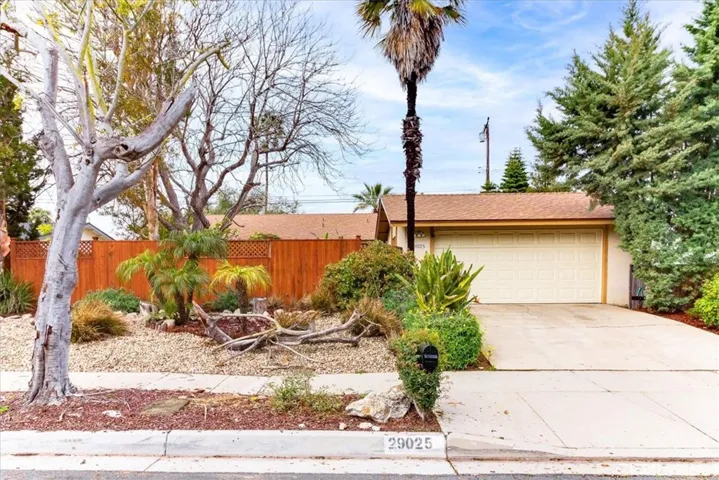 29025 Golden Meadow Drive, Rancho Palos Verdes, California 90275