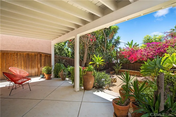 1029 Katella Street, Laguna Beach, California 92651