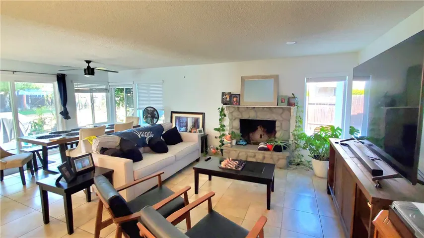 25138 Middlebrook Way, Moreno Valley, California 92551