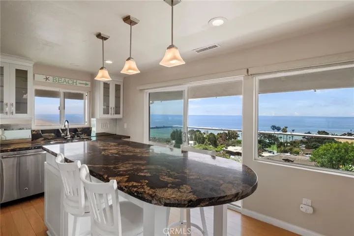 21682 Ocean Vista Drive D, Laguna Beach, California 92651