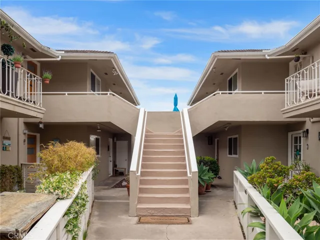 21682 Ocean Vista Drive D, Laguna Beach, California 92651