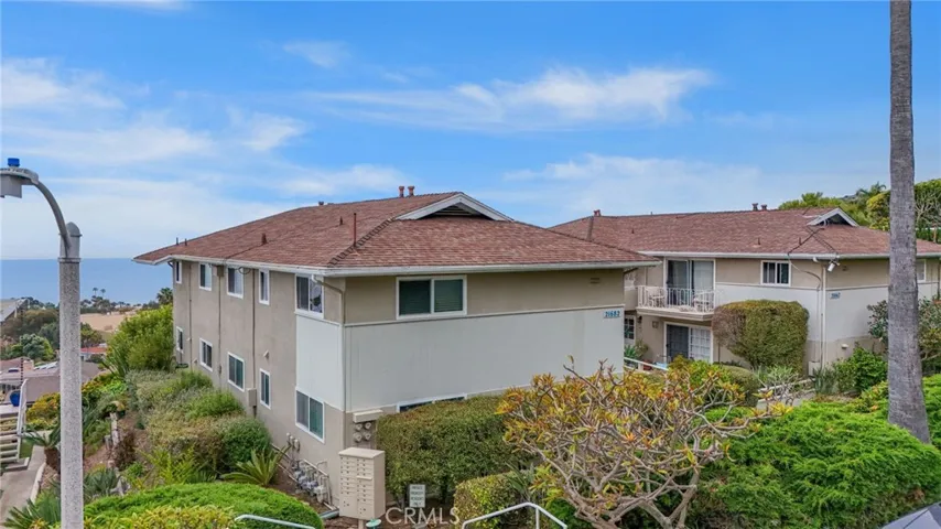 21682 Ocean Vista Drive D, Laguna Beach, California 92651