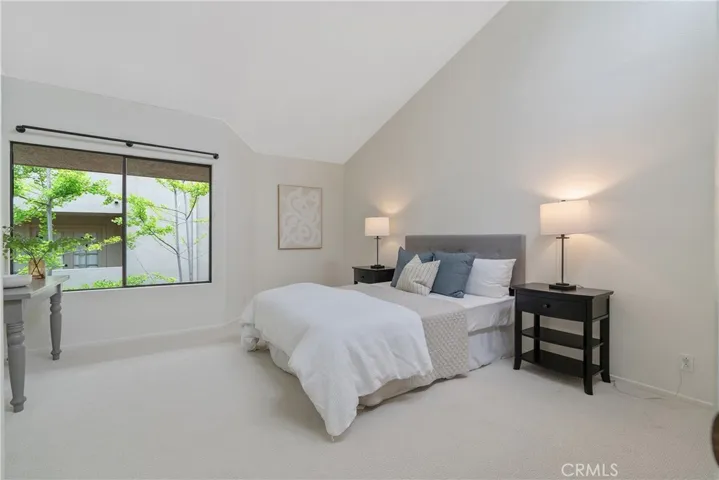 322 S Mentor Avenue 4, Pasadena, California 91106
