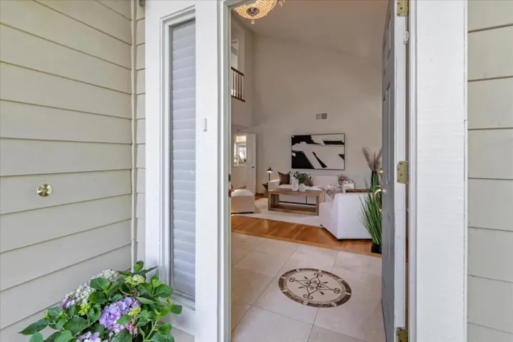 11761 Sierra Spring Court, Cupertino, California 95014