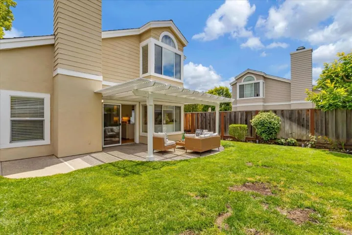 11761 Sierra Spring Court, Cupertino, California 95014