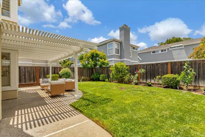 11761 Sierra Spring Court, Cupertino, California 95014