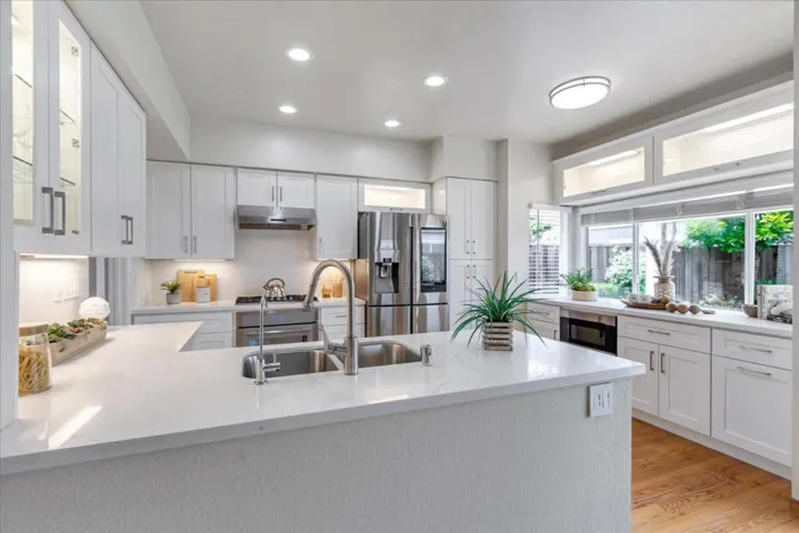 11761 Sierra Spring Court, Cupertino, California 95014