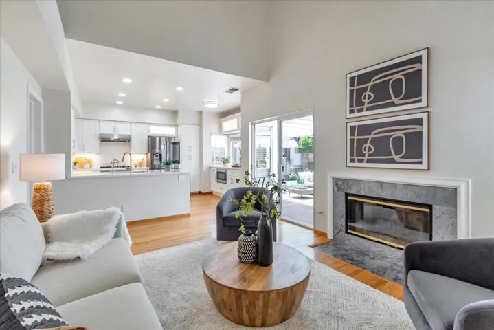 11761 Sierra Spring Court, Cupertino, California 95014