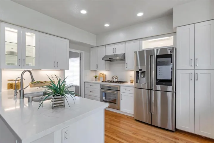 11761 Sierra Spring Court, Cupertino, California 95014