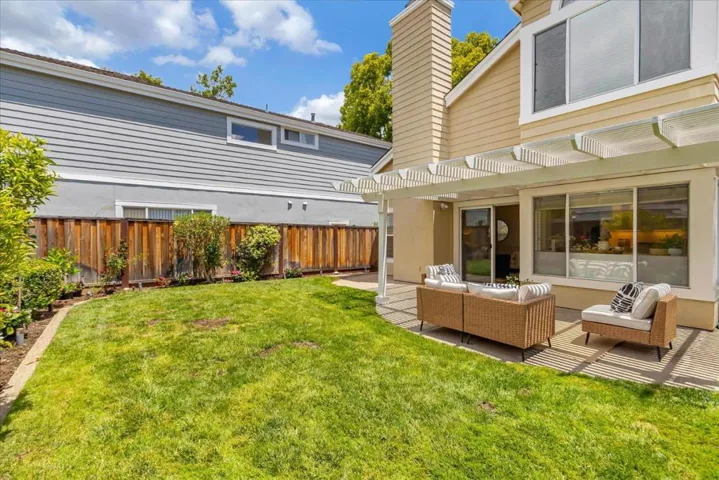 11761 Sierra Spring Court, Cupertino, California 95014