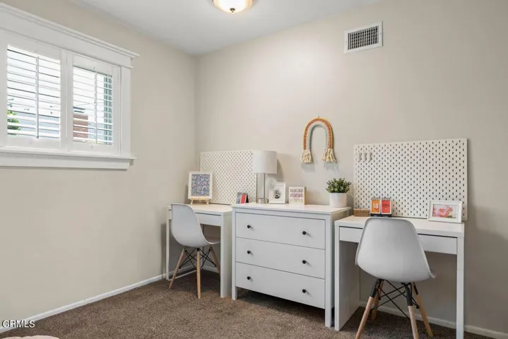 176 Petit - Bedroom 3 Workspace