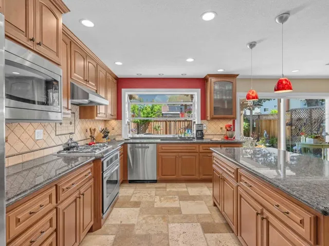329 Viscaino Way, San Jose, California 95119