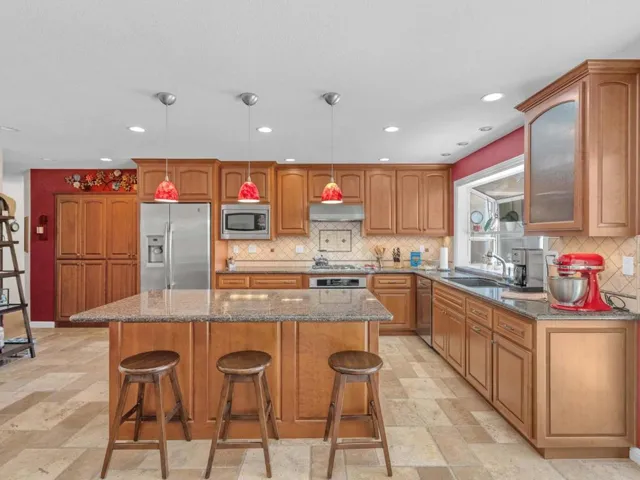 329 Viscaino Way, San Jose, California 95119